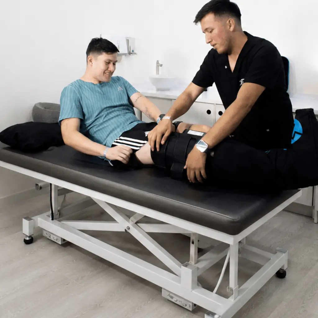 MASAJES & RECOVERY